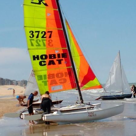 Malibu Beach Koksijde Kültér fotó
