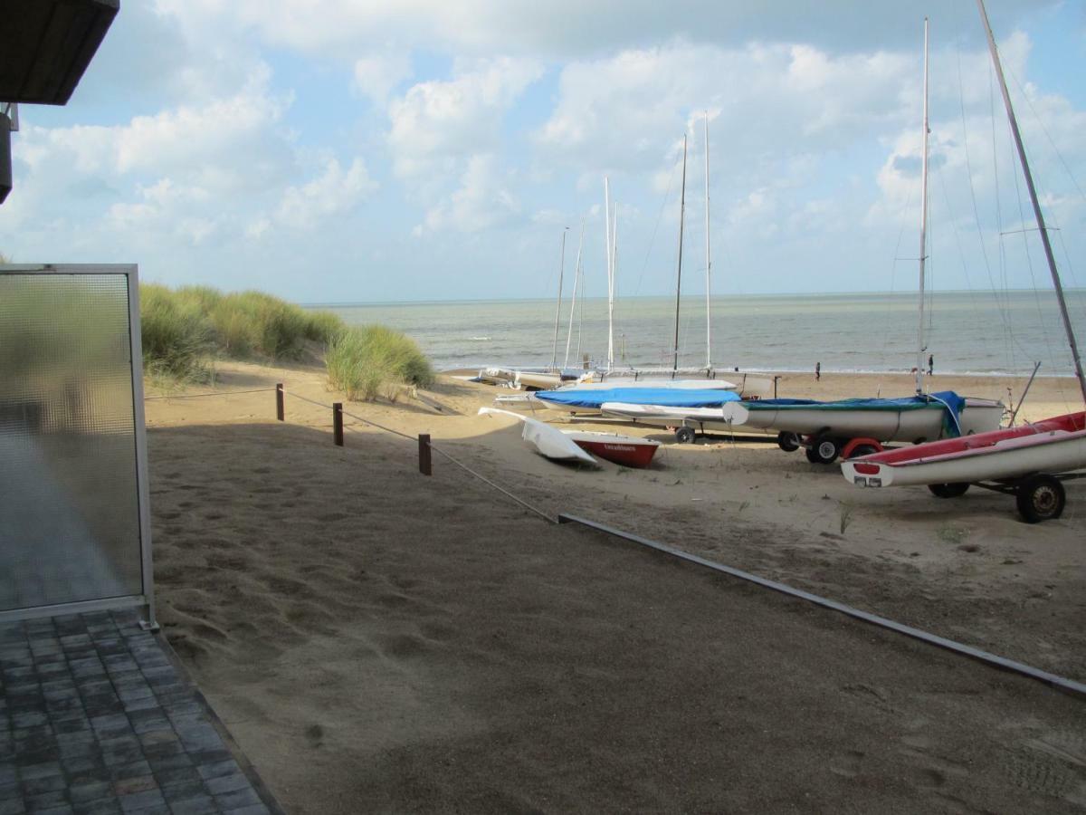 Malibu Beach Koksijde Kültér fotó